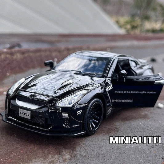 NISSAN GTR Car Metal Toy - 1-Stop Discount Shop